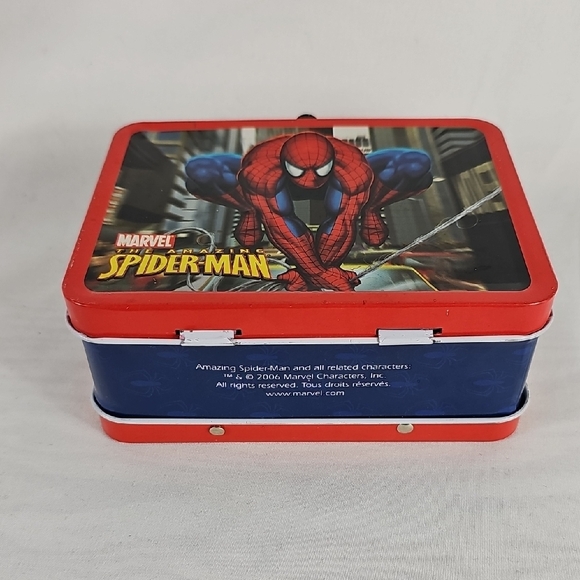 Marvel Spider-Man Mini Lunchbox - Picture 4 of 5